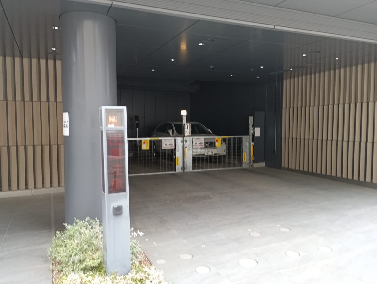 v20250909150707/fresh/building/J00100470037_13