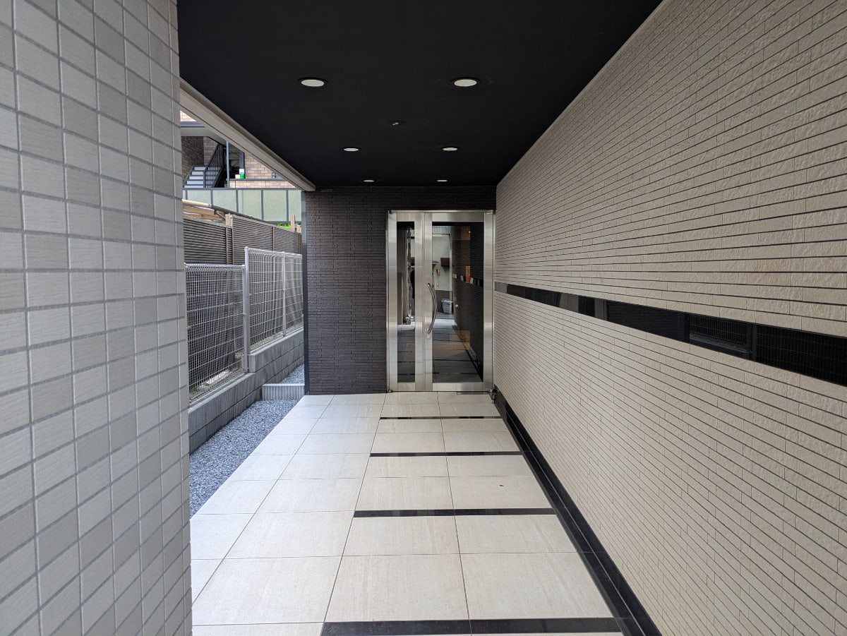 v20250909150707/fresh/building/J00100499601_10