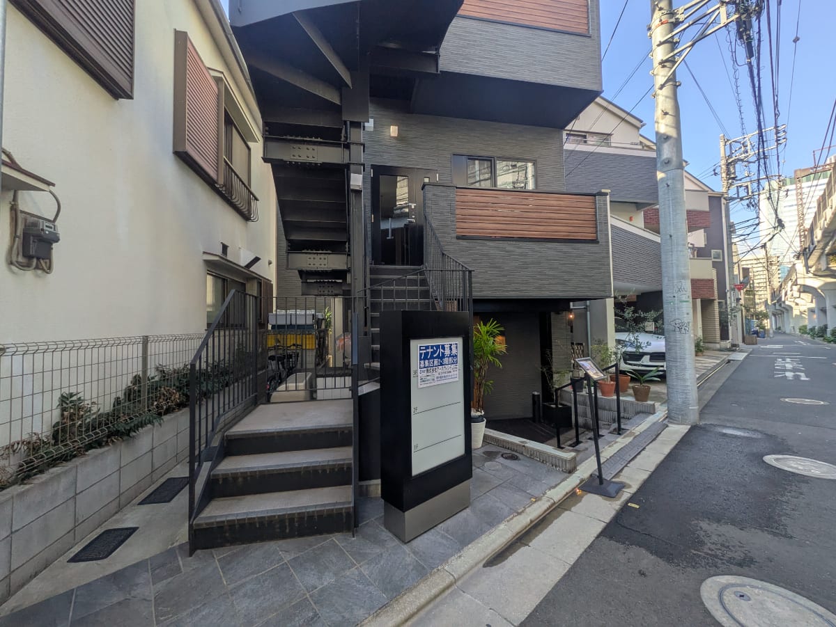 v20250909150707/fresh/building/J00100609405_8