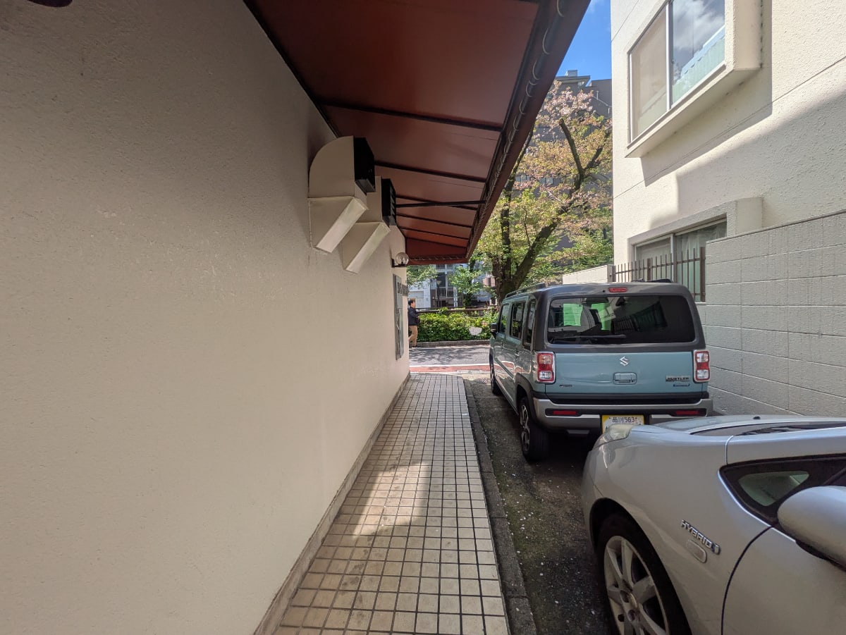 v20250910150809/fresh/building/J00100365277_9