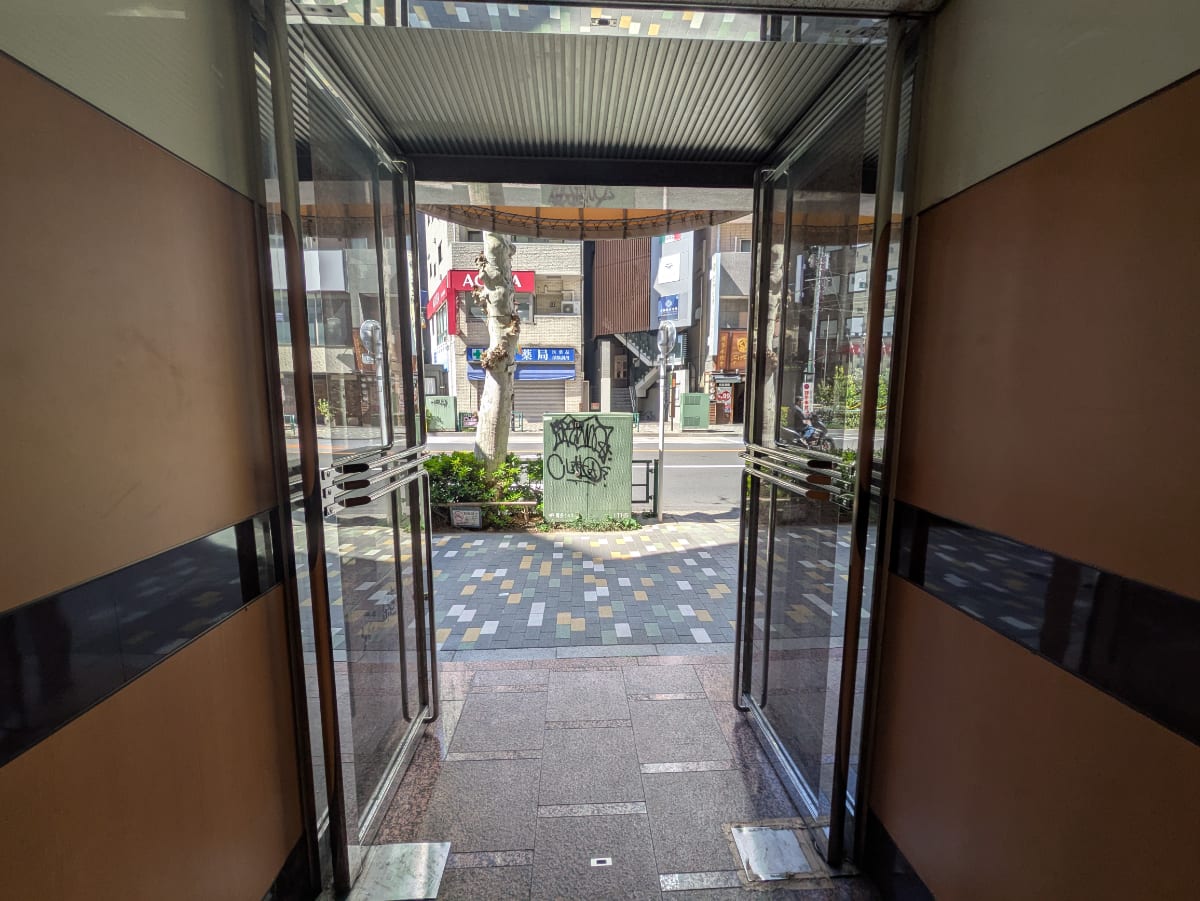 v20250910150809/fresh/building/J00100372573_11