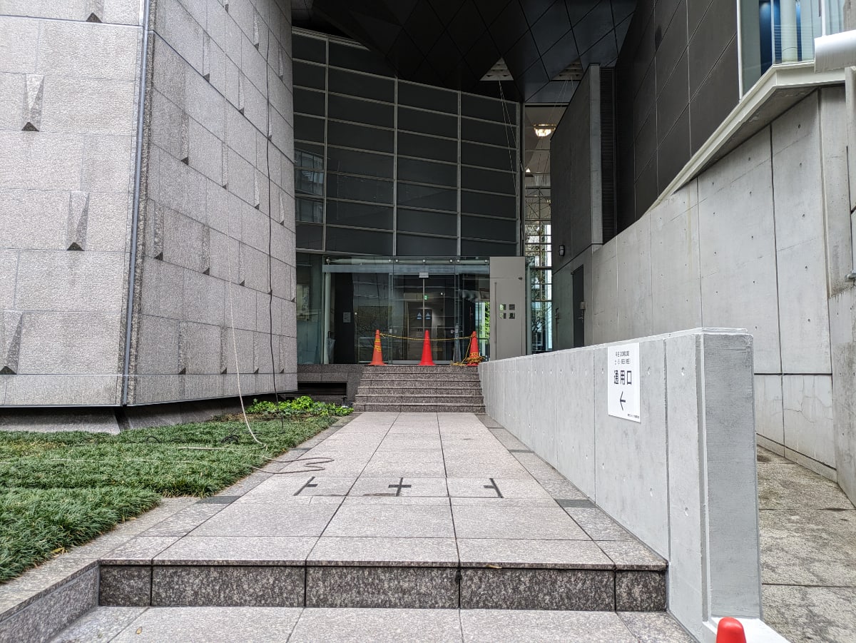 v20250910150809/fresh/building/J00100385922_17