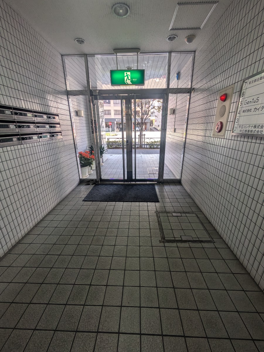 v20250910150809/fresh/building/J00100386402_8