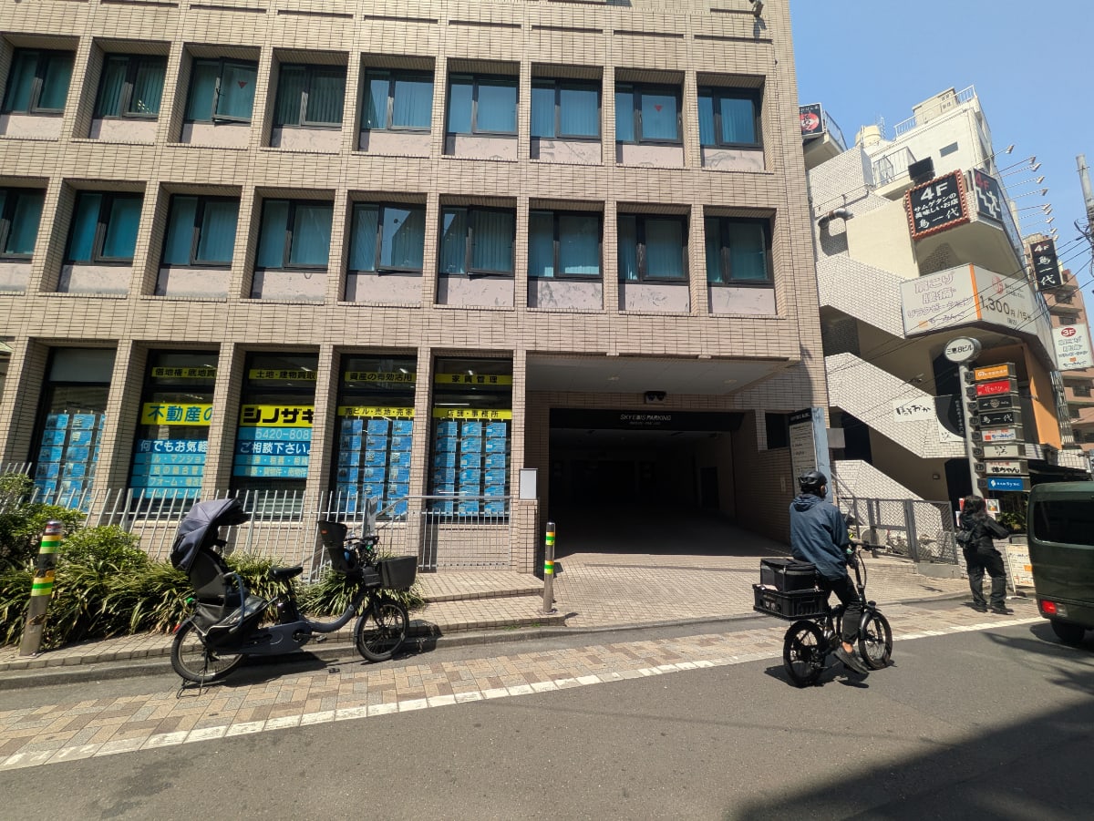 v20250910150809/fresh/building/J00100391750_14