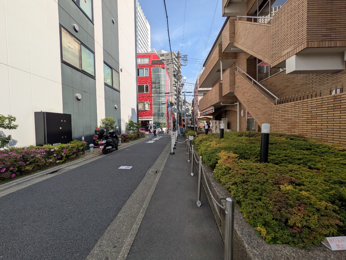 v20250911150707/fresh/building/J00100361065_11