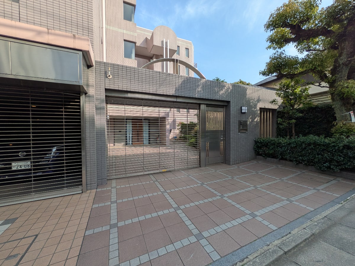 v20250911150707/fresh/building/J00100364198_9
