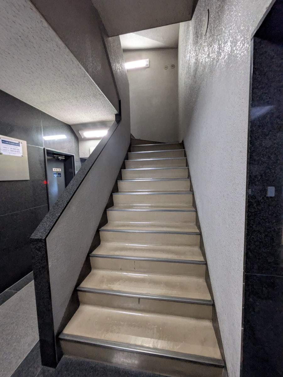v20250911150707/fresh/building/J00100389559_14