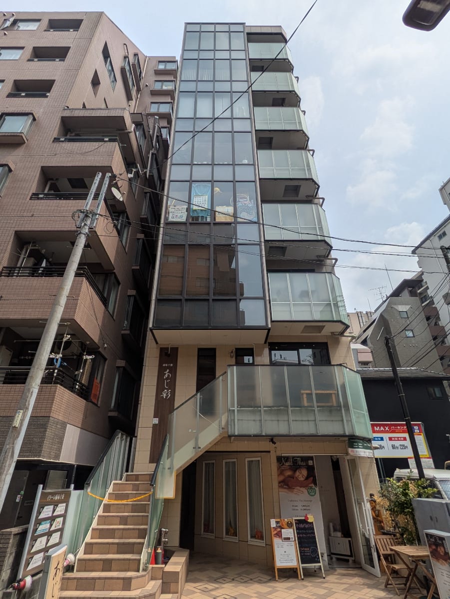 v20250911150707/fresh/building/J00100406335_1
