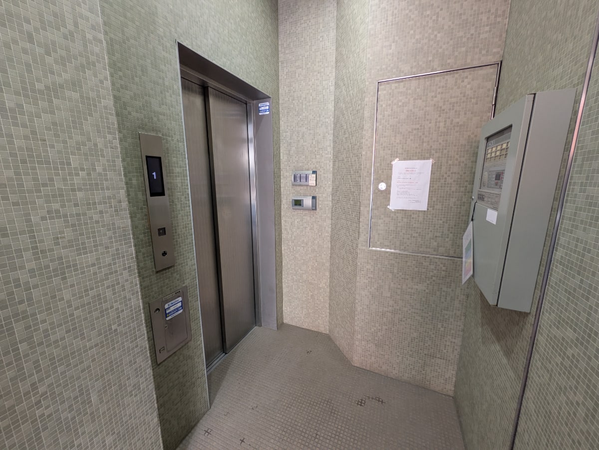 v20250911150707/fresh/building/J00100406883_4