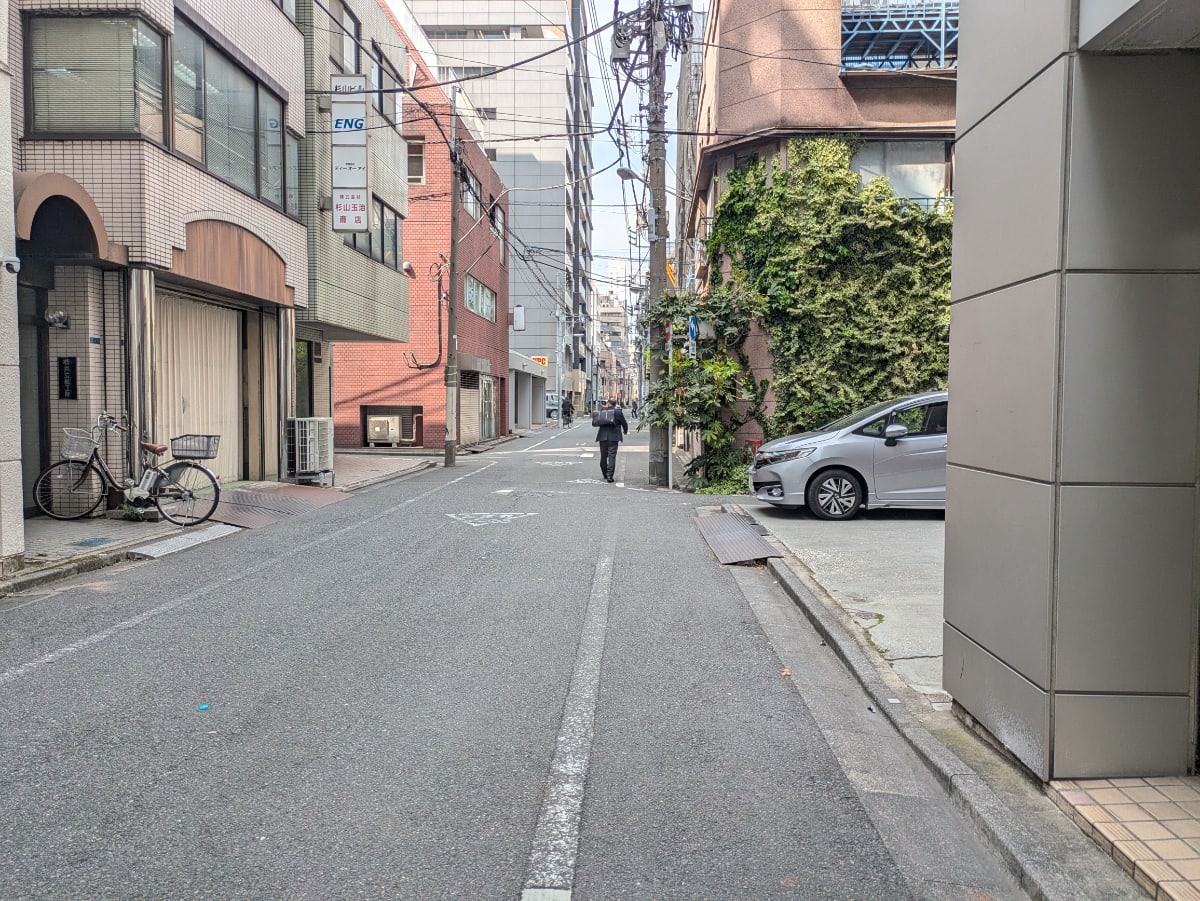 v20250911150707/fresh/building/J00100414986_14