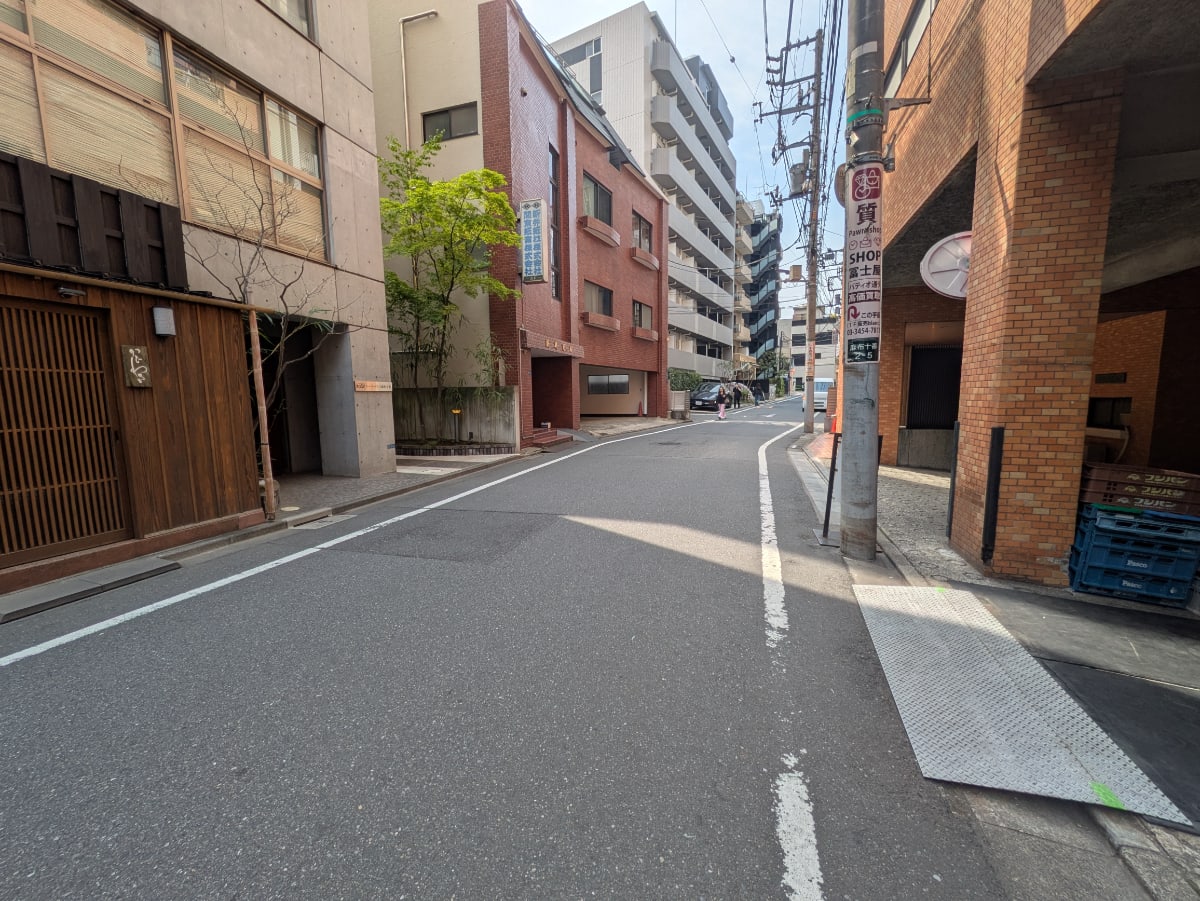 v20250911150707/fresh/building/J00100438308_2