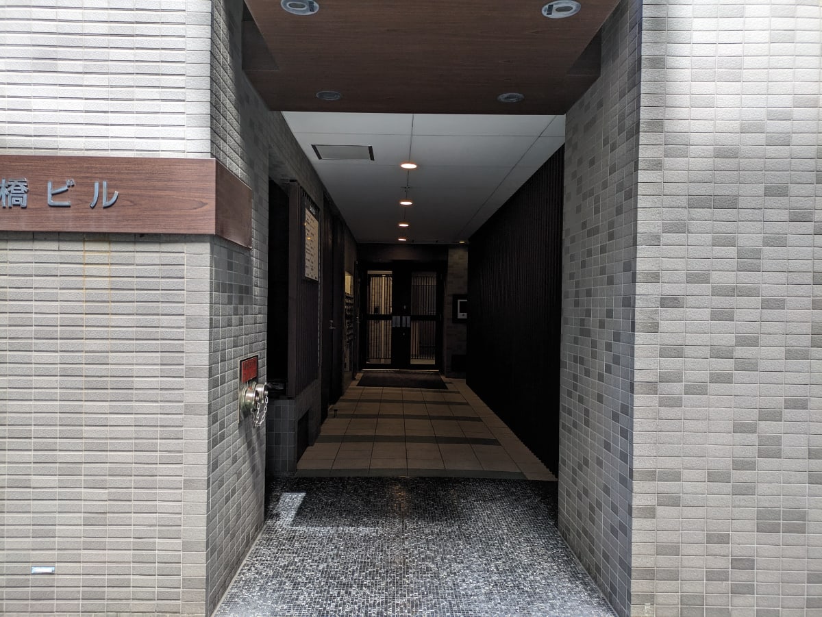 v20250912150807/fresh/building/J00100357386_21