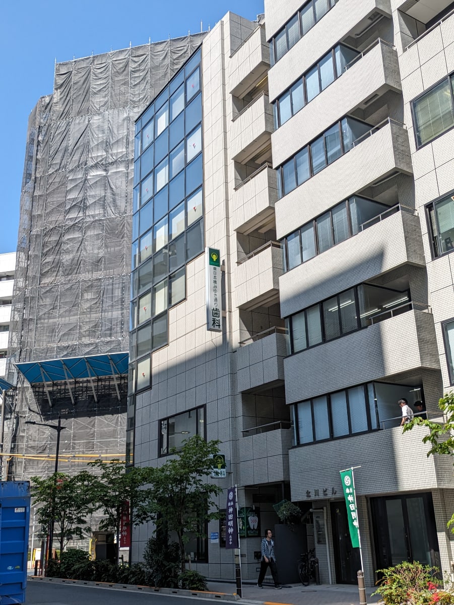 v20250912150807/fresh/building/J00100359841_9