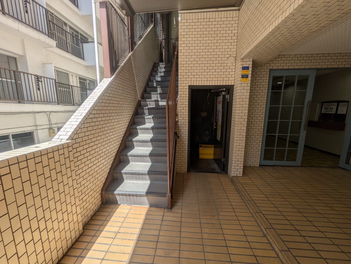 v20250912150807/fresh/building/J00100367763_16