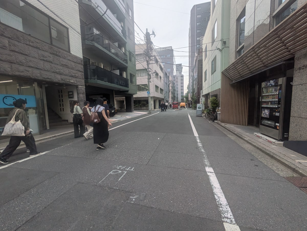 v20250912150807/fresh/building/J00100372353_5