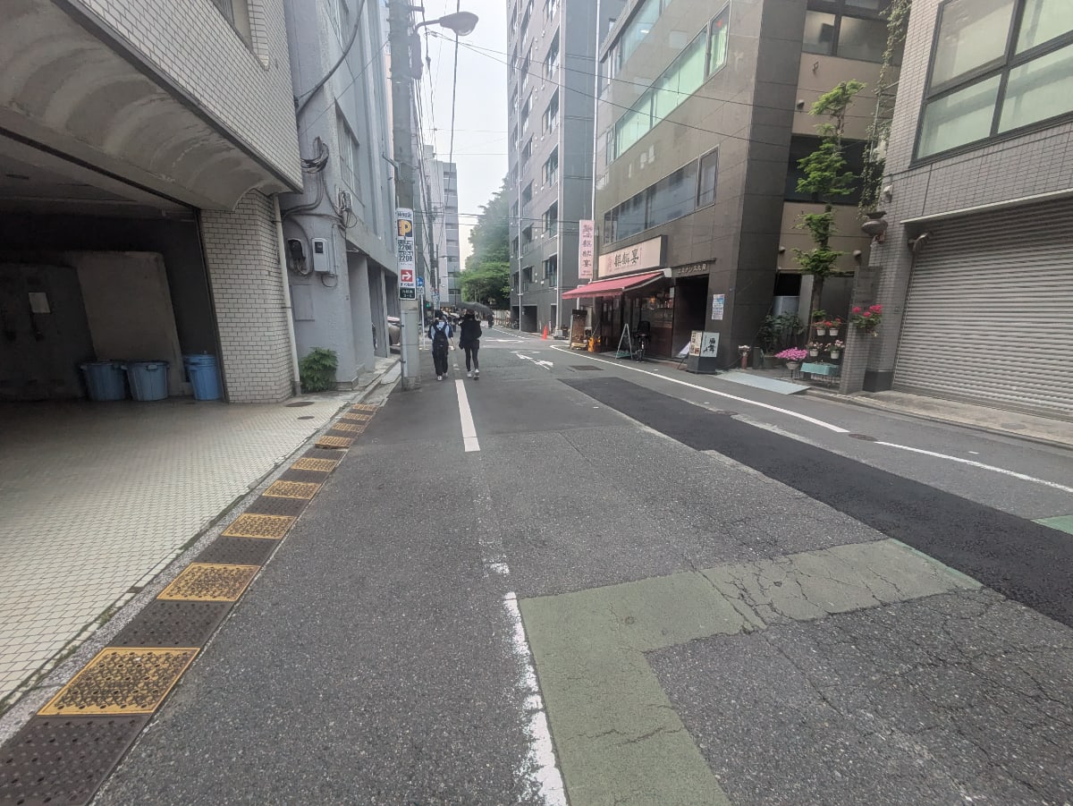 v20250912150807/fresh/building/J00100372601_2