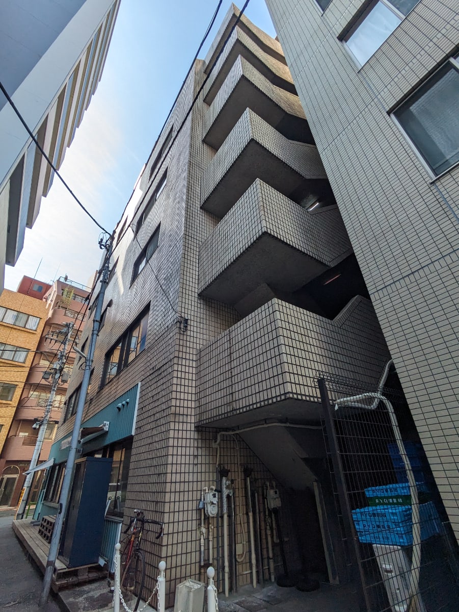 v20250912150807/fresh/building/J00100381571_8