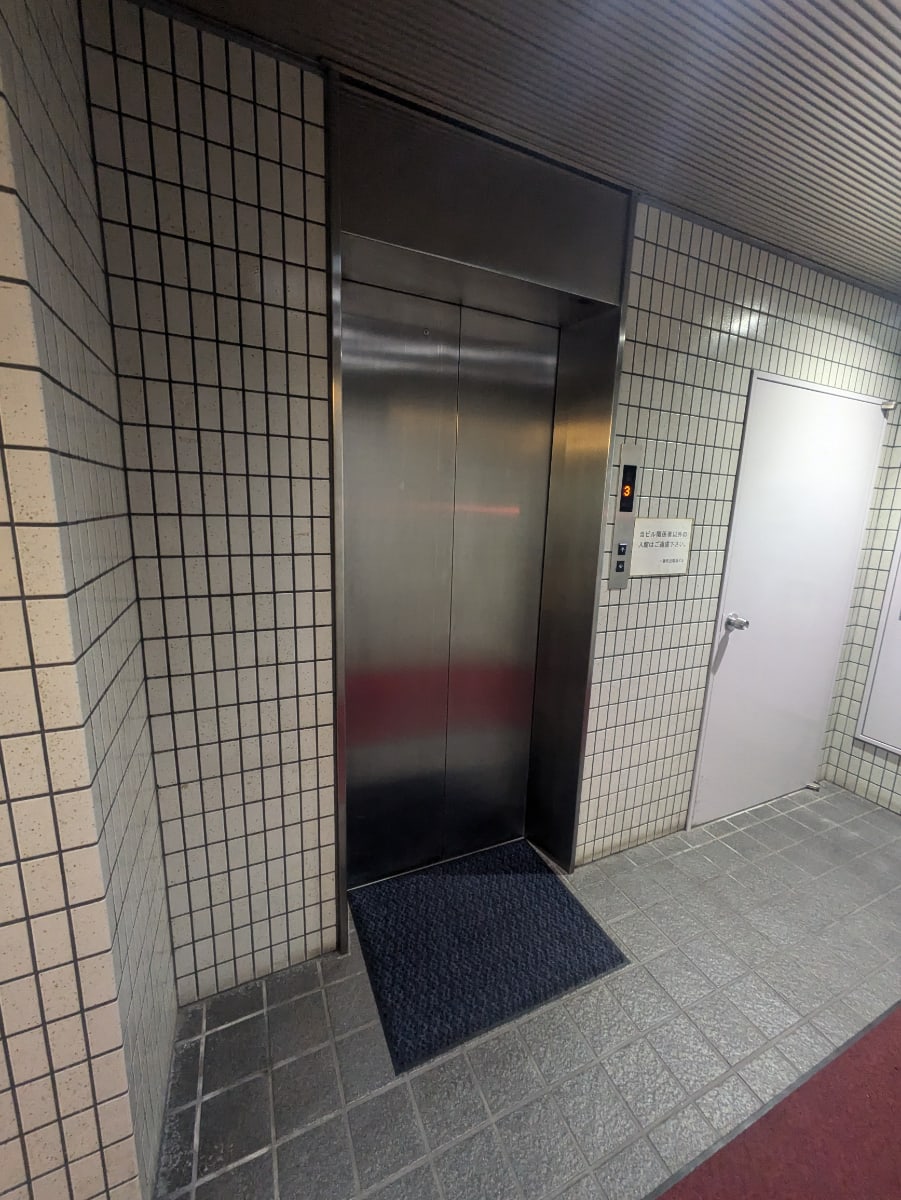 v20250912150807/fresh/building/J00100383864_4