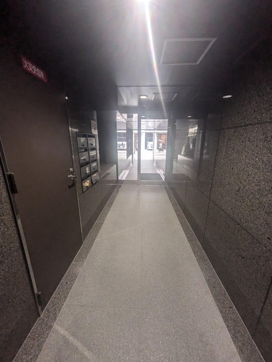 v20250912150807/fresh/building/J00100384164_13