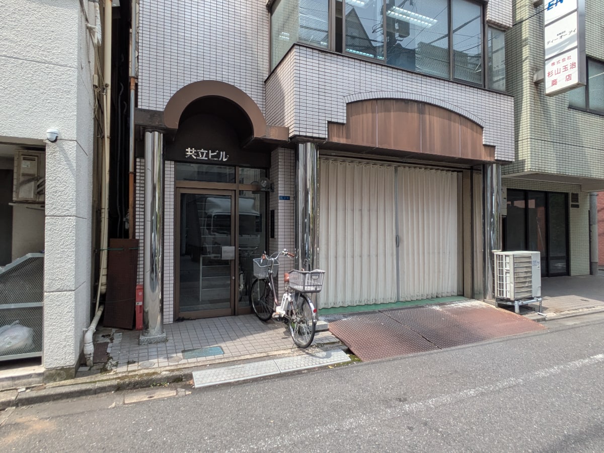v20250912150807/fresh/building/J00100389850_9