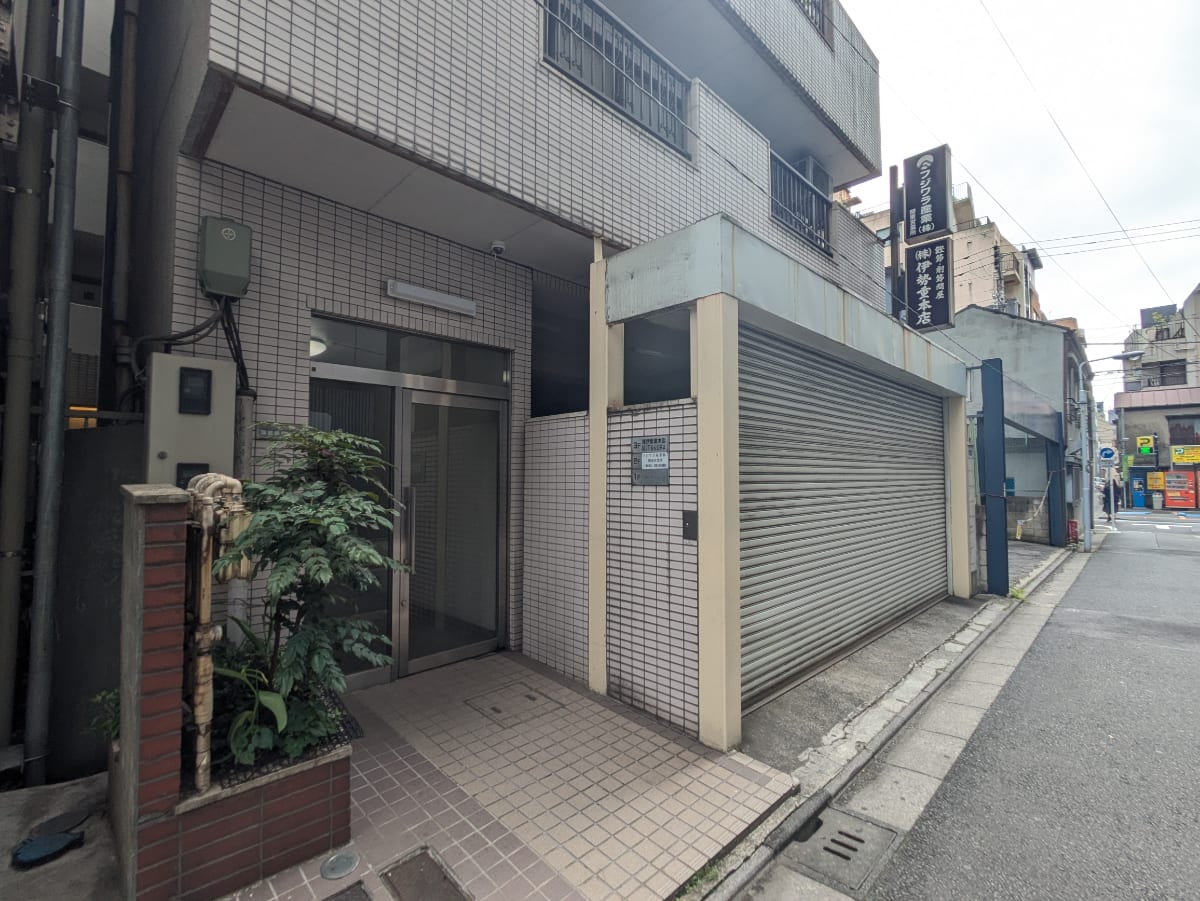 v20250912150807/fresh/building/J00100408850_9