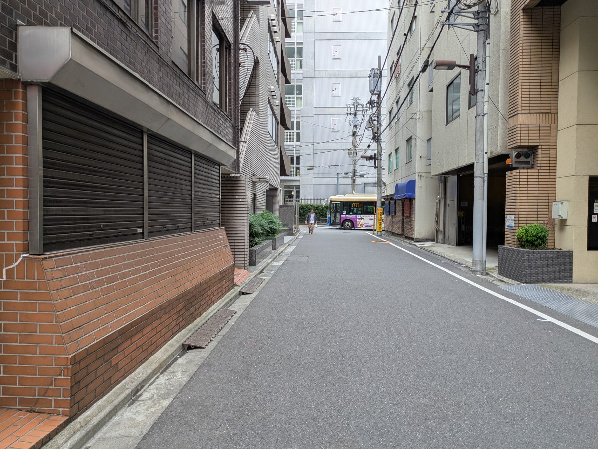 v20250912150807/fresh/building/J00100411306_2