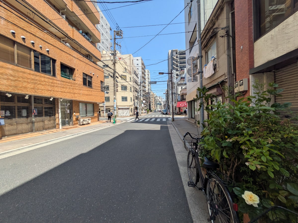 v20250912150807/fresh/building/J00100418028_12