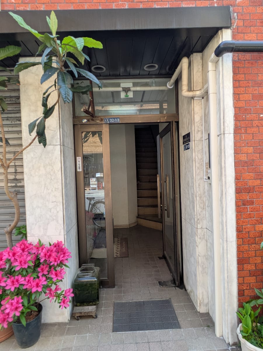 v20250912150807/fresh/building/J00100418028_3