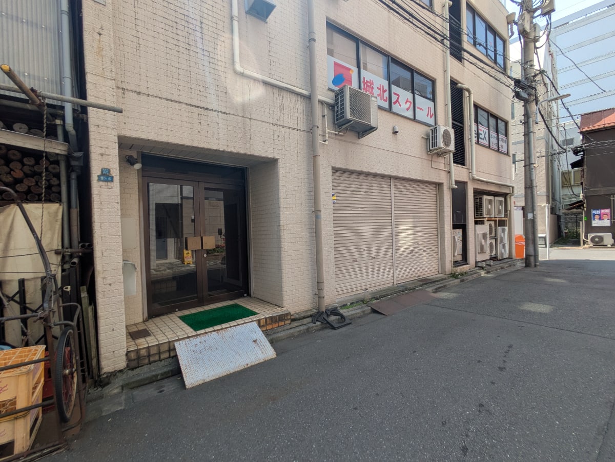 v20250912150807/fresh/building/J00100421518_9