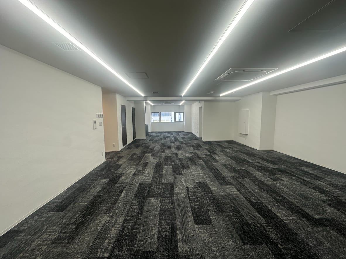 v20250912150807/fresh/building/J00100438284_11