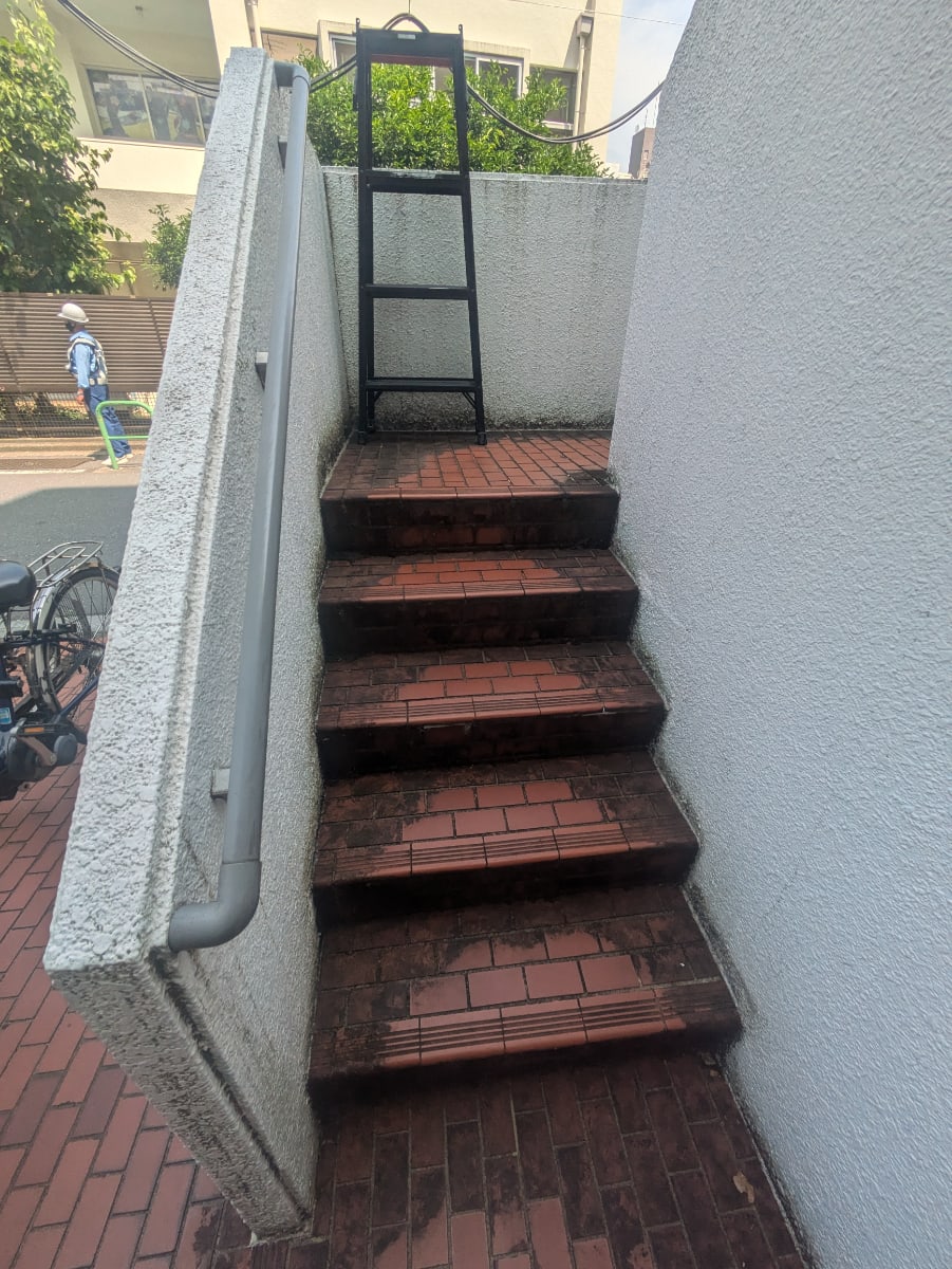 v20250912150807/fresh/building/J00100468752_11