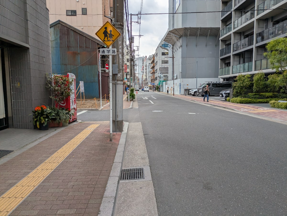 v20250913150703/fresh/building/J00100365473_12