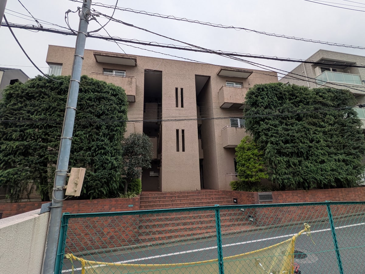 v20250913150703/fresh/building/J00100368500_6
