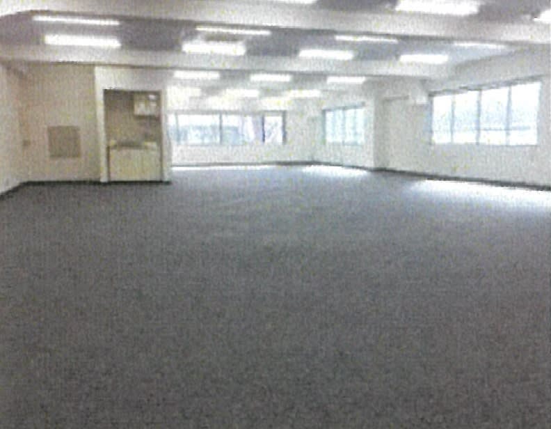 v20250913150703/fresh/building/J00100370336_17