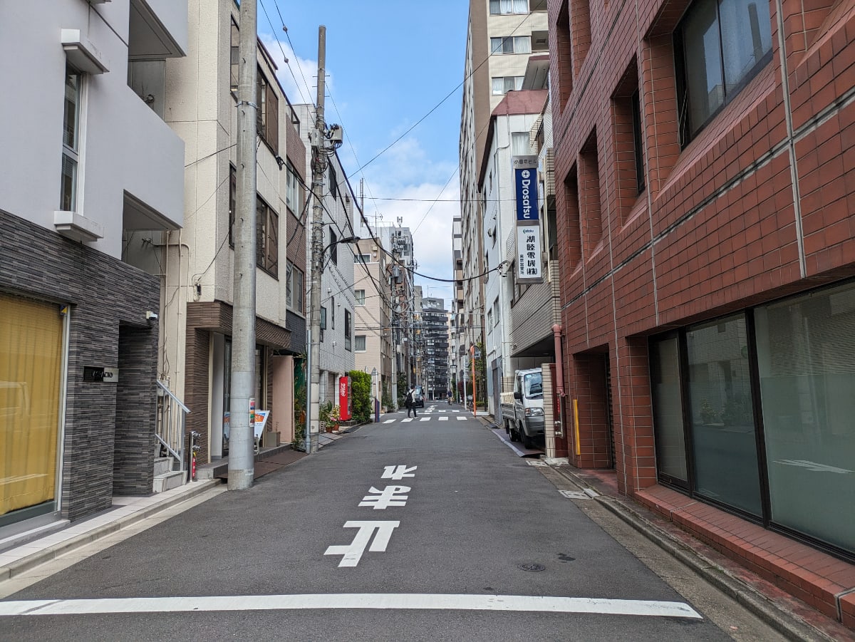 v20250913150703/fresh/building/J00100375792_14