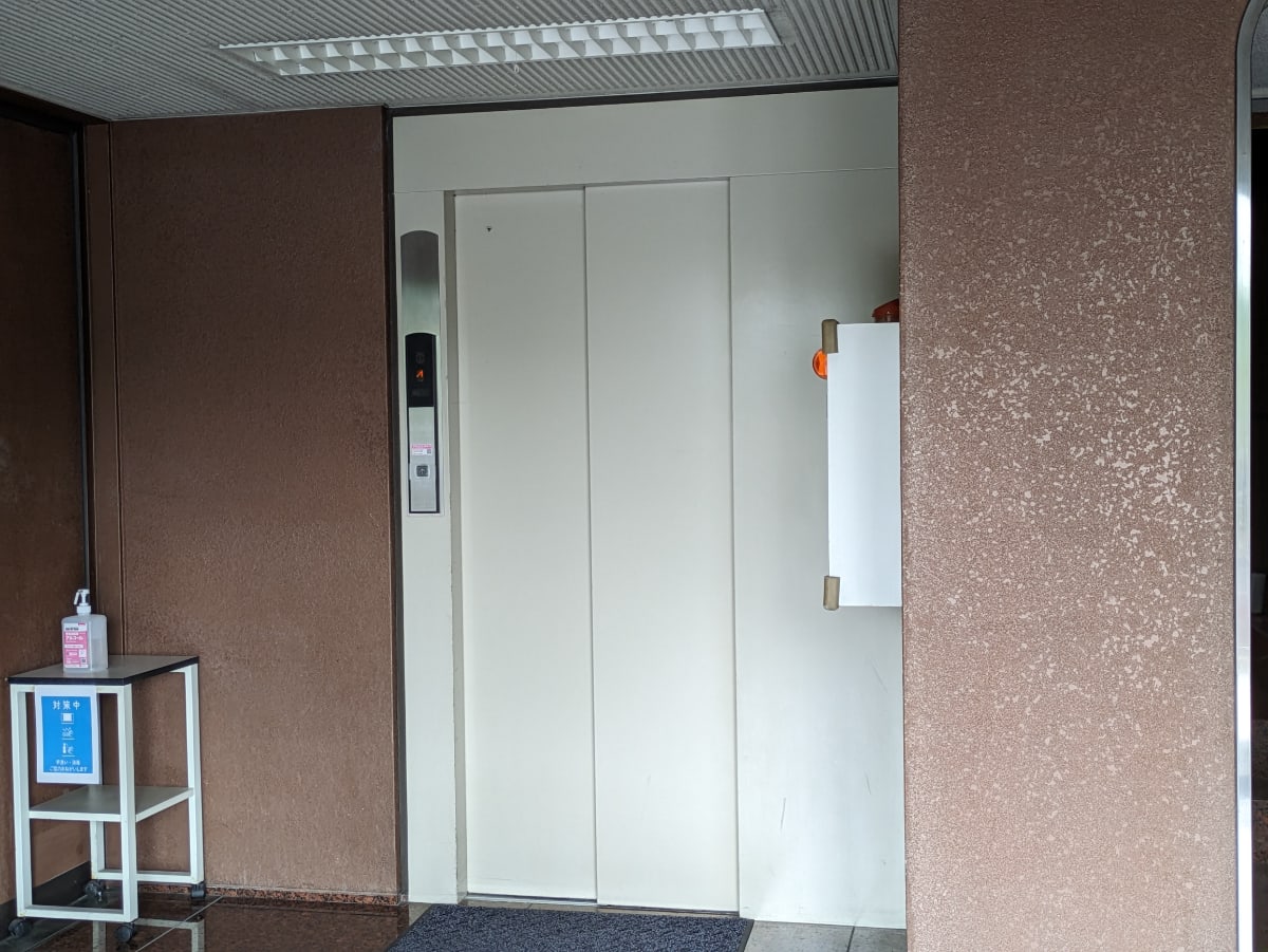v20250913150703/fresh/building/J00100375792_4
