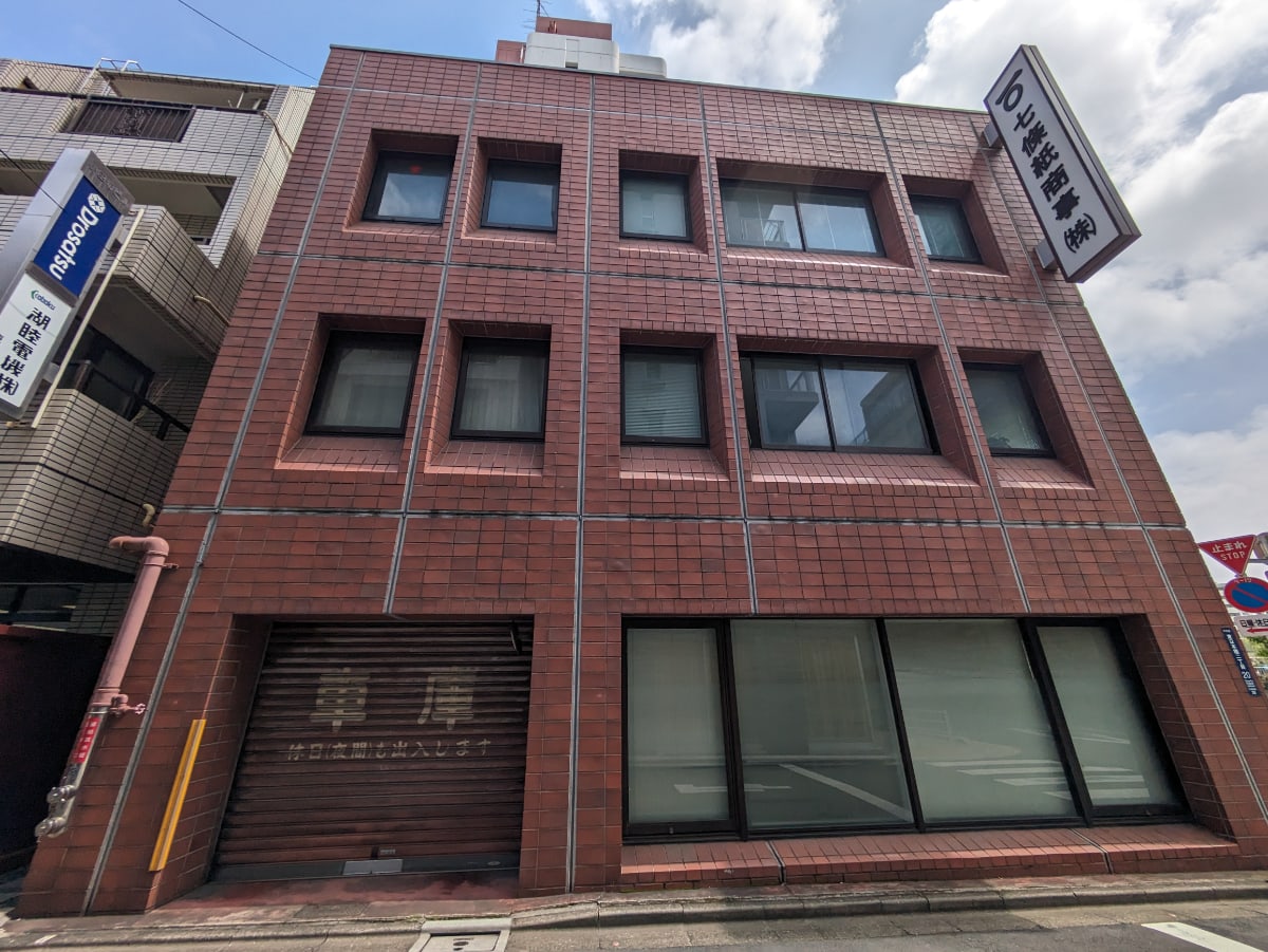 v20250913150703/fresh/building/J00100375792_5