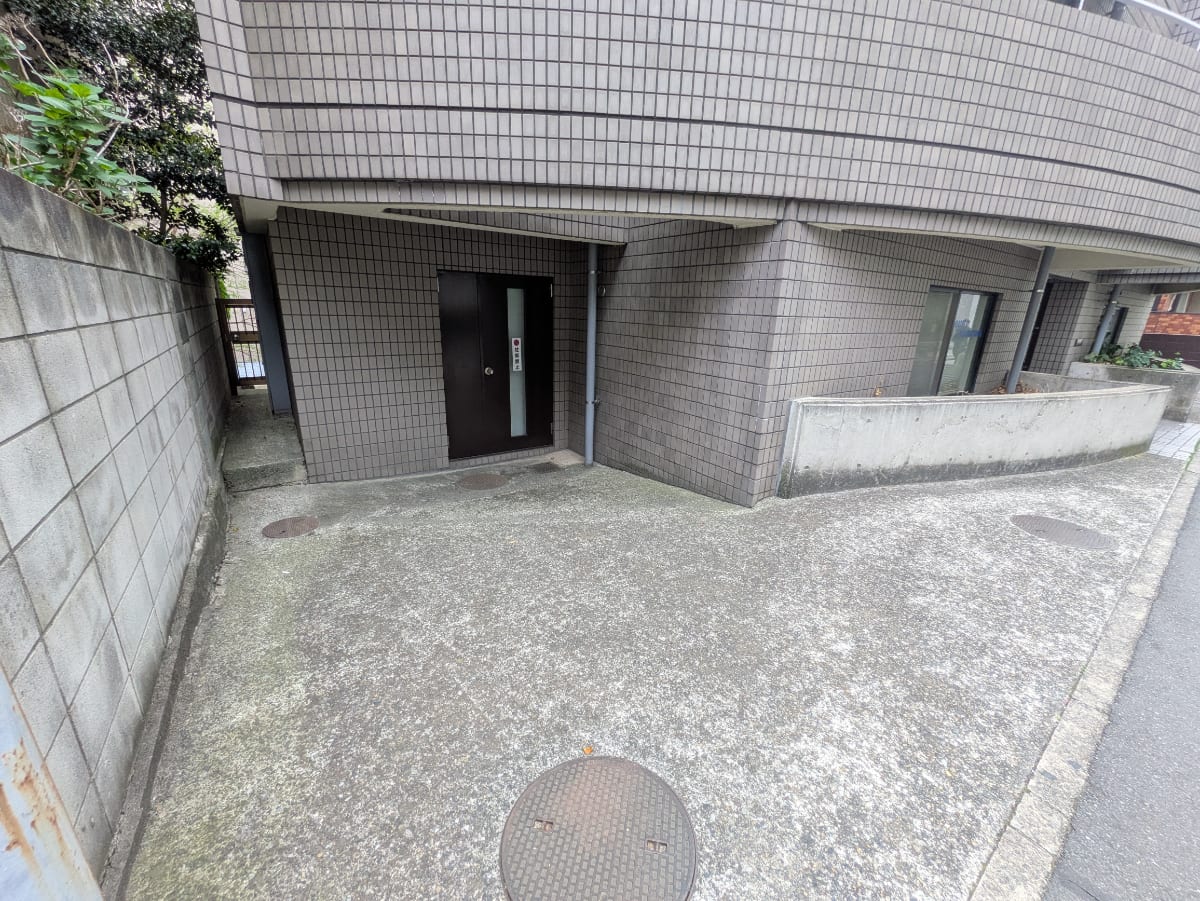 v20250913150703/fresh/building/J00100377980_8