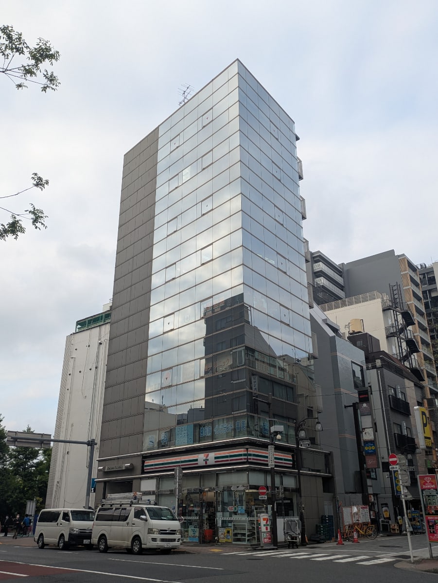 v20250913150703/fresh/building/J00100379869_5