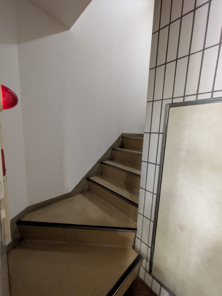 v20250913150703/fresh/building/J00100380077_10