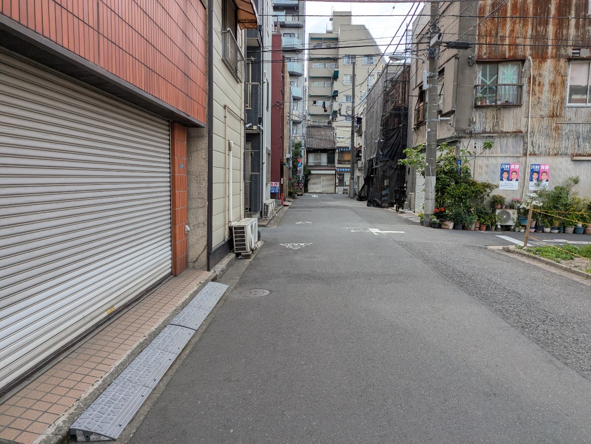 v20250913150703/fresh/building/J00100383666_13