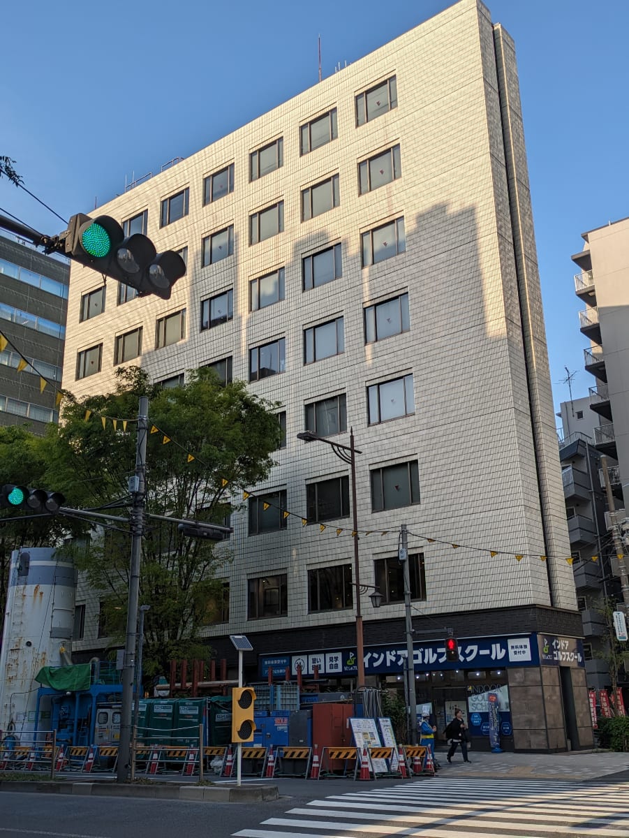 v20250913150703/fresh/building/J00100386883_17
