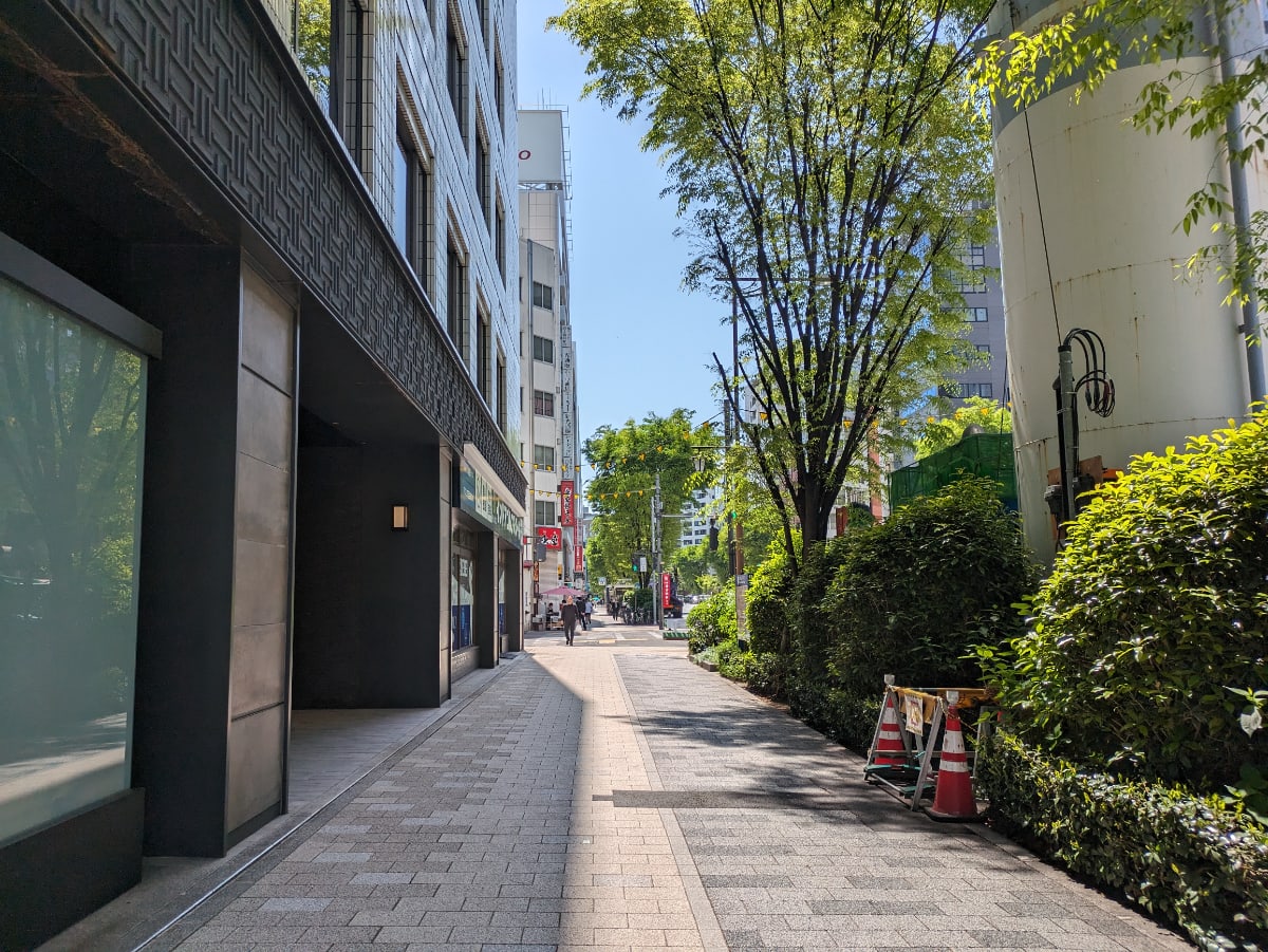 v20250913150703/fresh/building/J00100386883_24
