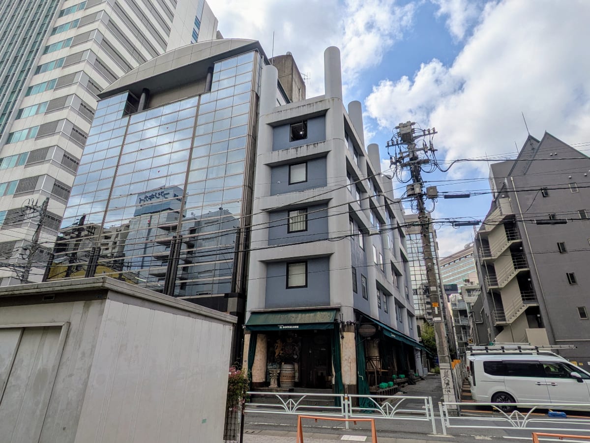 v20250913150703/fresh/building/J00100387678_1