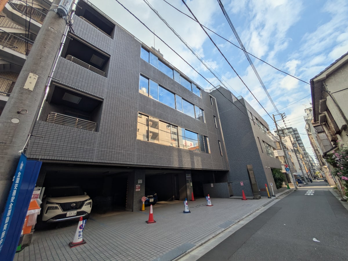 v20250913150703/fresh/building/J00100389410_5
