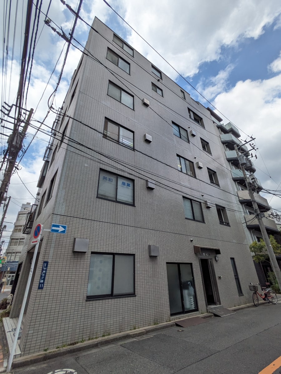 v20250913150703/fresh/building/J00100389684_7