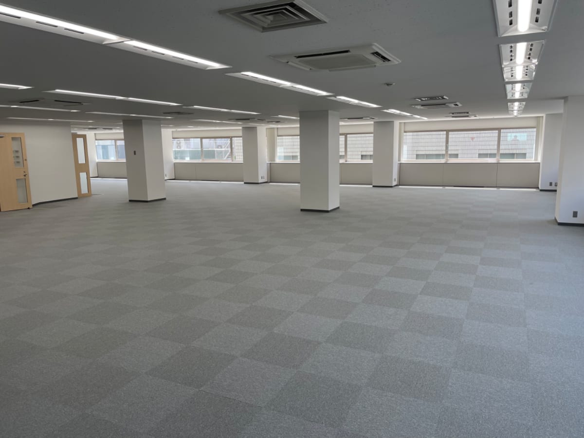 v20250913150703/fresh/building/J00100390449_15