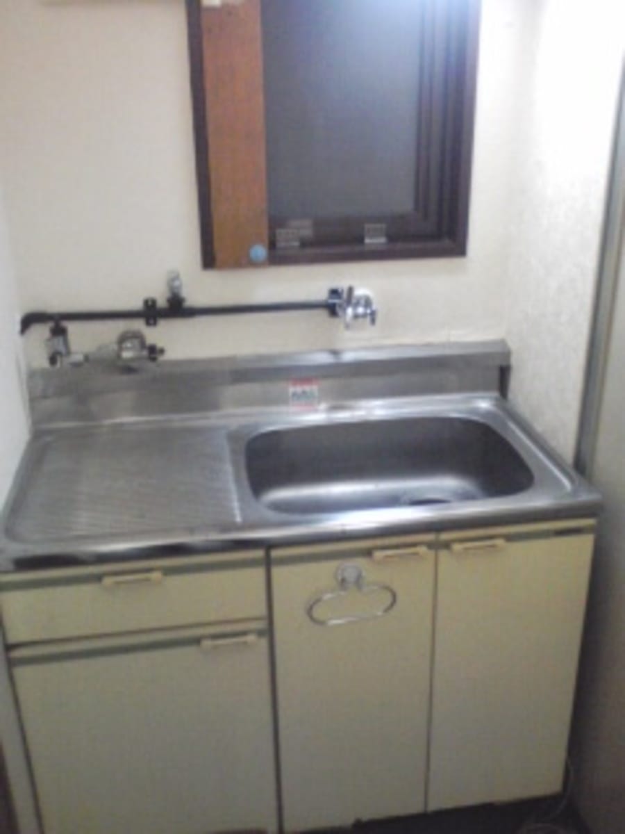 v20250913150703/fresh/building/J00100393789_8