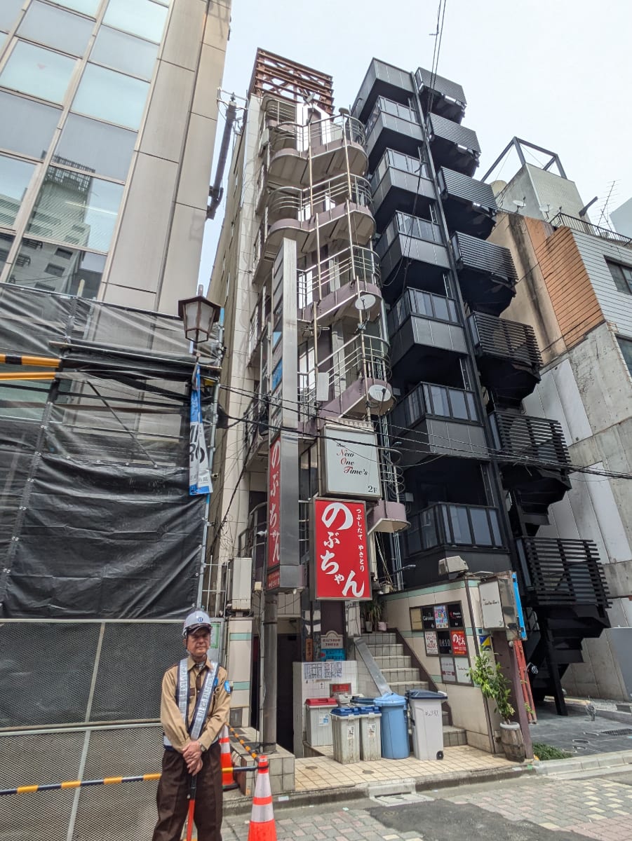 v20250913150703/fresh/building/J00100394909_8