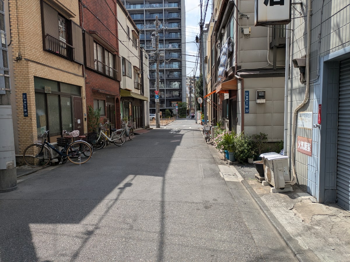 v20250913150703/fresh/building/J00100395259_13